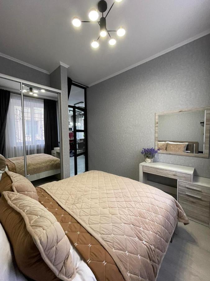 Apartmán Vel Люкс Černovice Exteriér fotografie